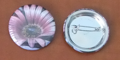 Button 37mm špendlík - Astra