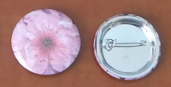Button 37mm špendlík - Kvet 1