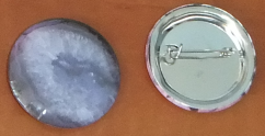 Button 37mm špendlík - Šperk 6