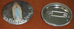 Button 37mm špendlík - Mariánka 2016